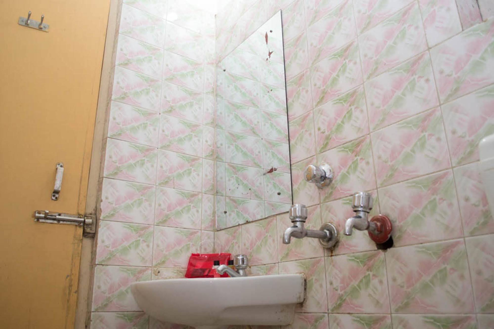 Oyo 1359 Hotel Best Inn Bhubaneswar Exterior photo