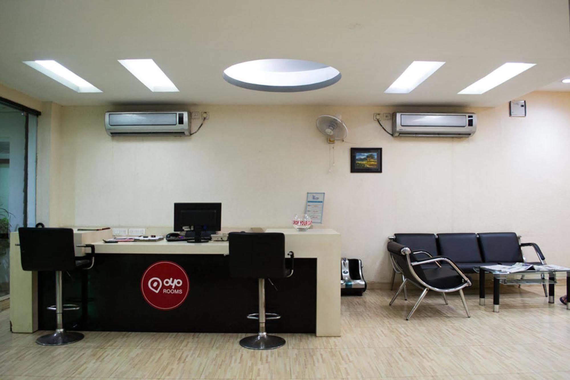 Oyo 1359 Hotel Best Inn Bhubaneswar Exterior photo